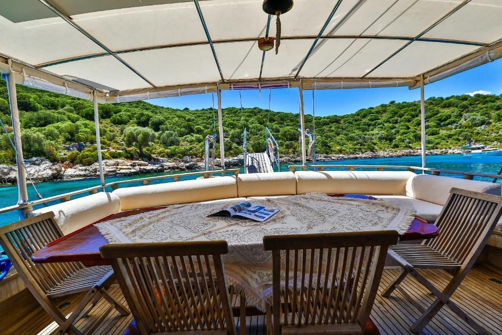 Blue Cruise Hotel Kaş Buitenkant foto